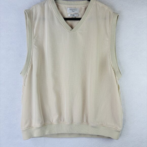 Izod Club Vest Men XL Tan International Tour Golf  V Neck Sleeveless Vintage - Picture 1 of 5